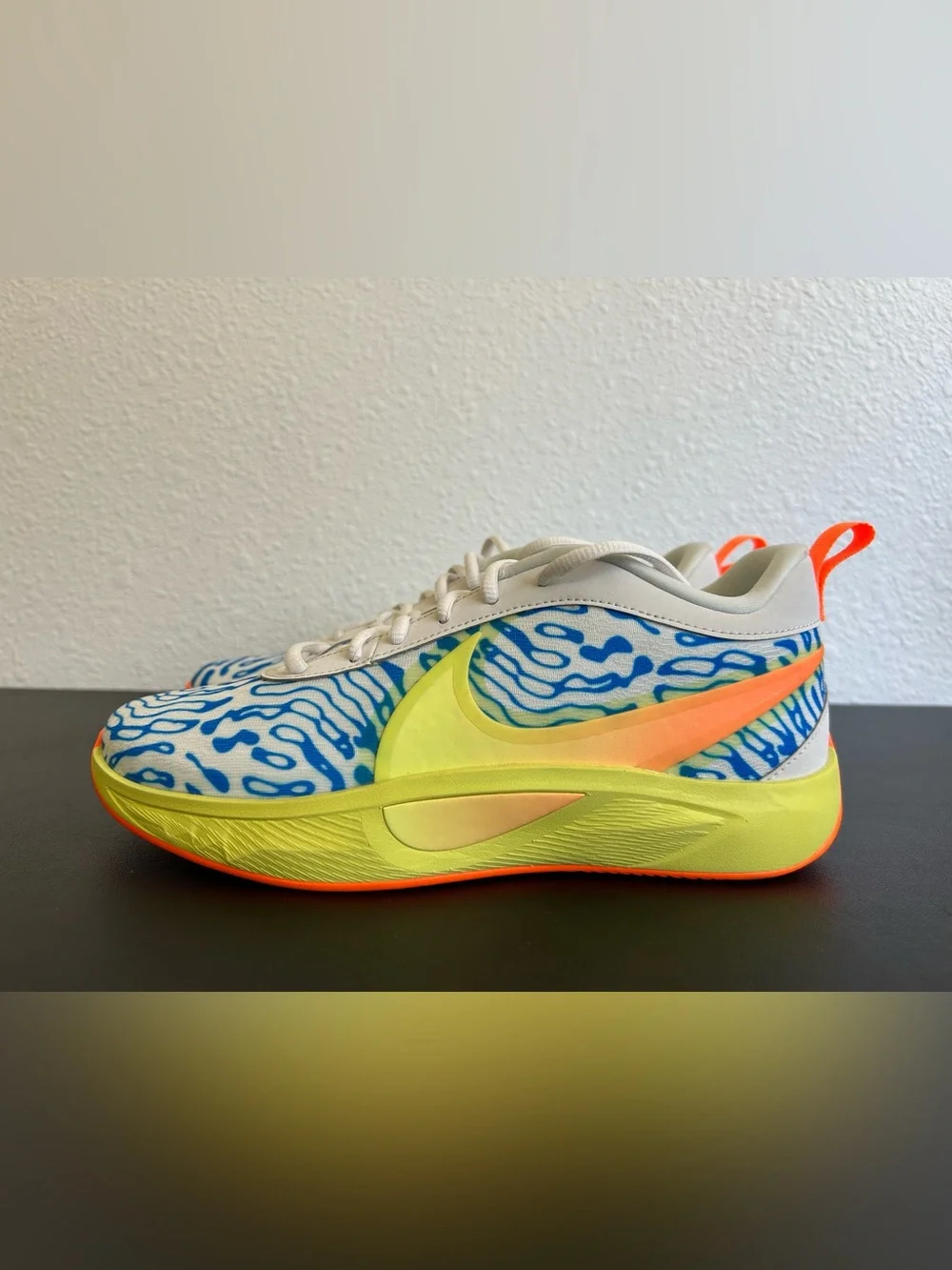 NIKE FREAK 6 “Lenticular” Grade School Kids Basketball Sneakers Size 7Y